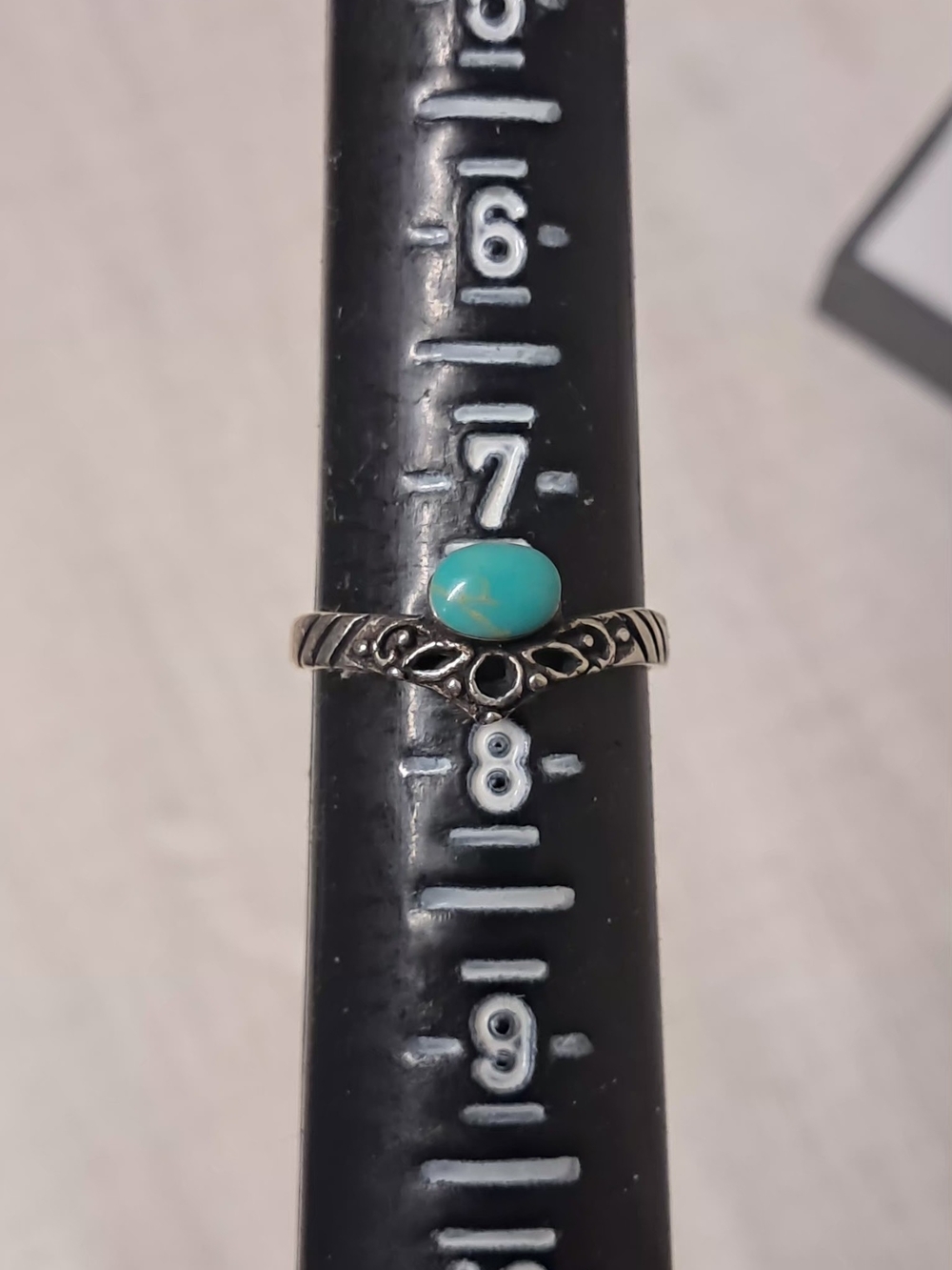 Vintage Navajo Style 925 Sterling Silver Turquoise Ring Size 7.5 - Picture 2 of 5